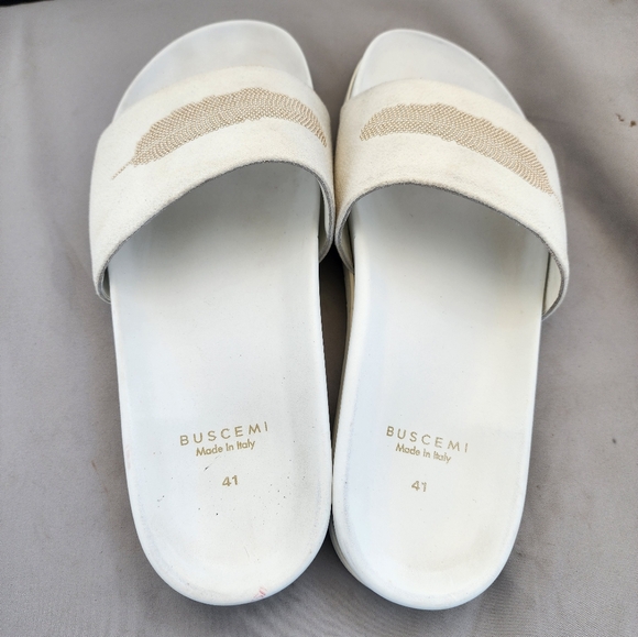 Bucemi - Picture 2 of 4